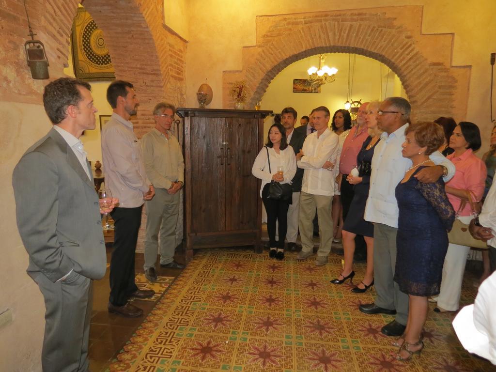 Dona Elvira Boutique Hotel Санто Доминго Екстериор снимка