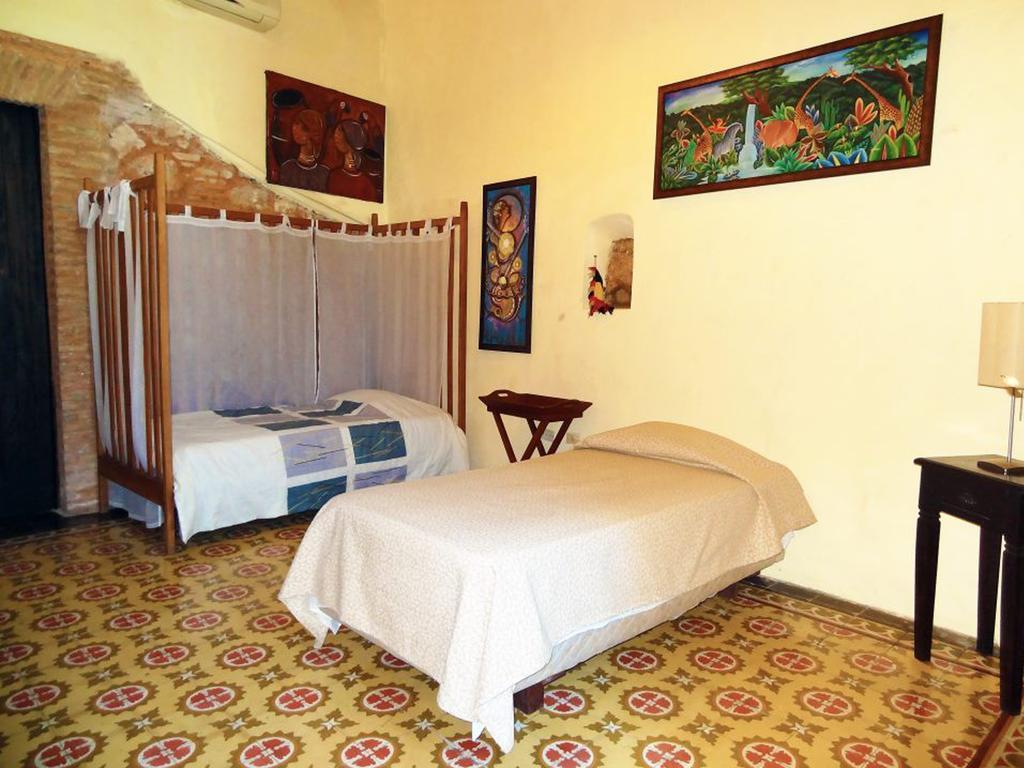 Dona Elvira Boutique Hotel Санто Доминго Екстериор снимка