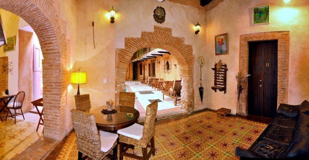 Dona Elvira Boutique Hotel Санто Доминго Екстериор снимка