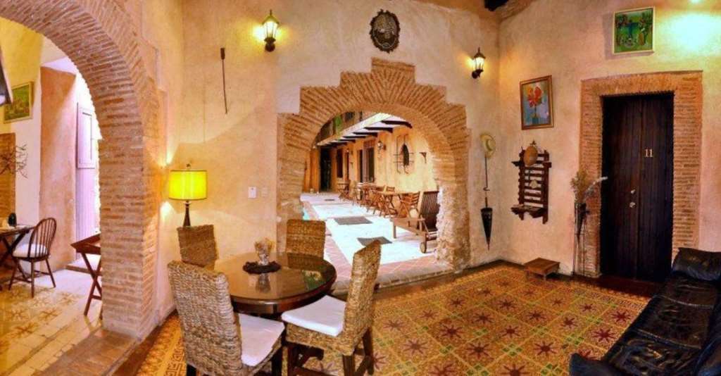 Dona Elvira Boutique Hotel Санто Доминго Интериор снимка